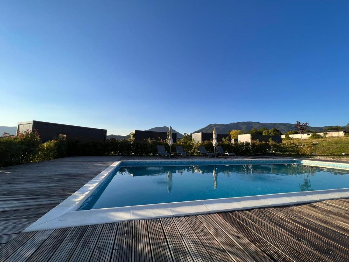 Hotel Flandra Glamping Corbeni Exterior foto